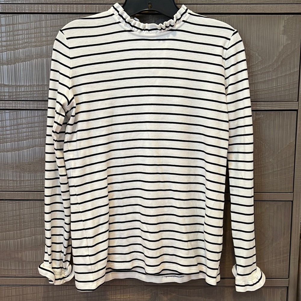Striped long-sleeve tee with ruffle edges